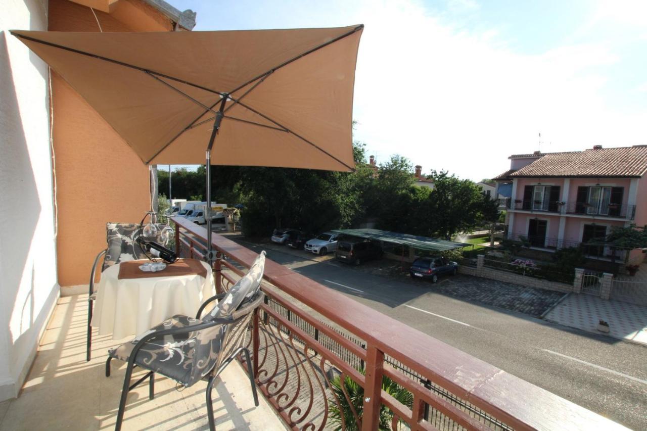 Blue Adria Suites Porec Exterior photo