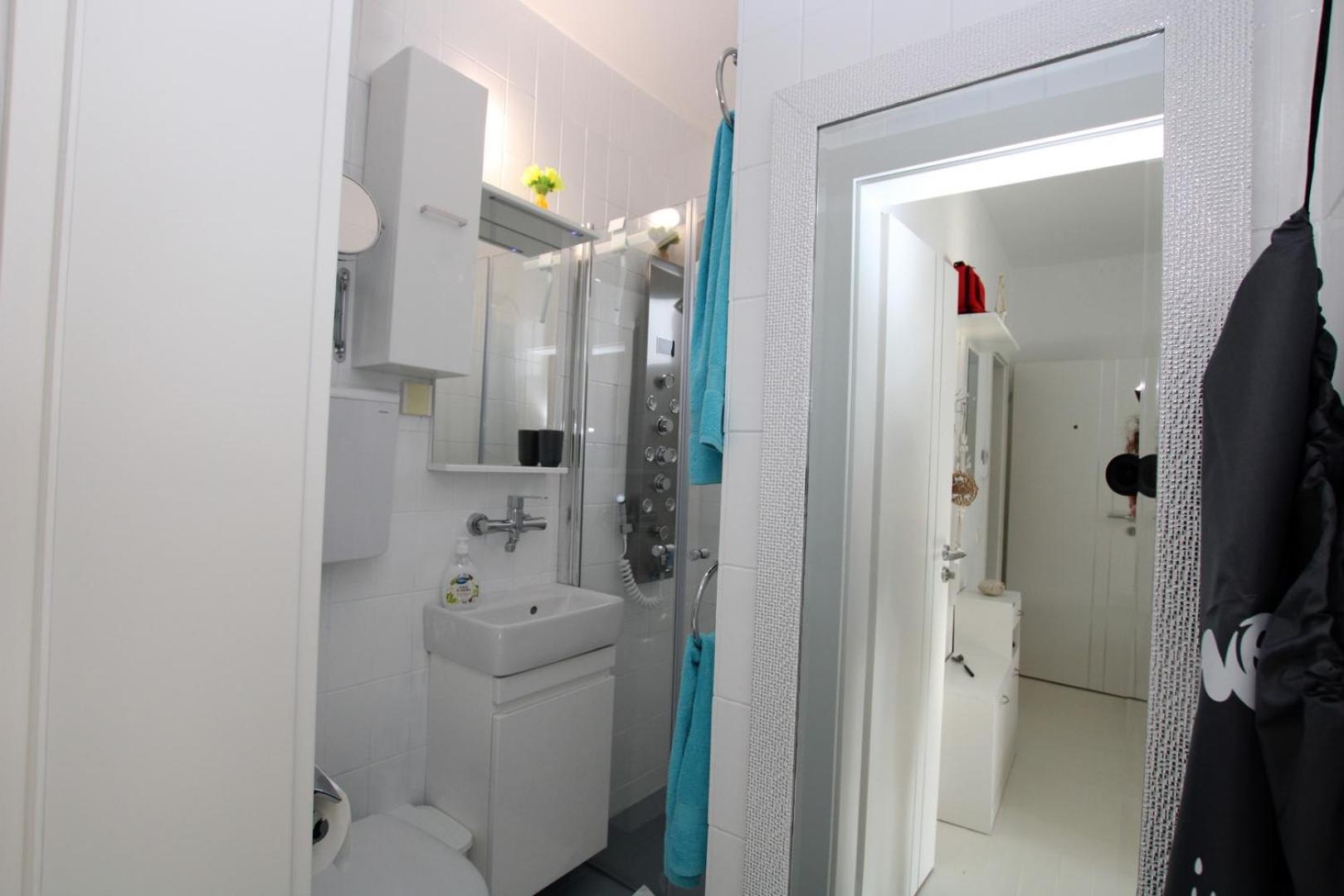 Blue Adria Suites Porec Exterior photo