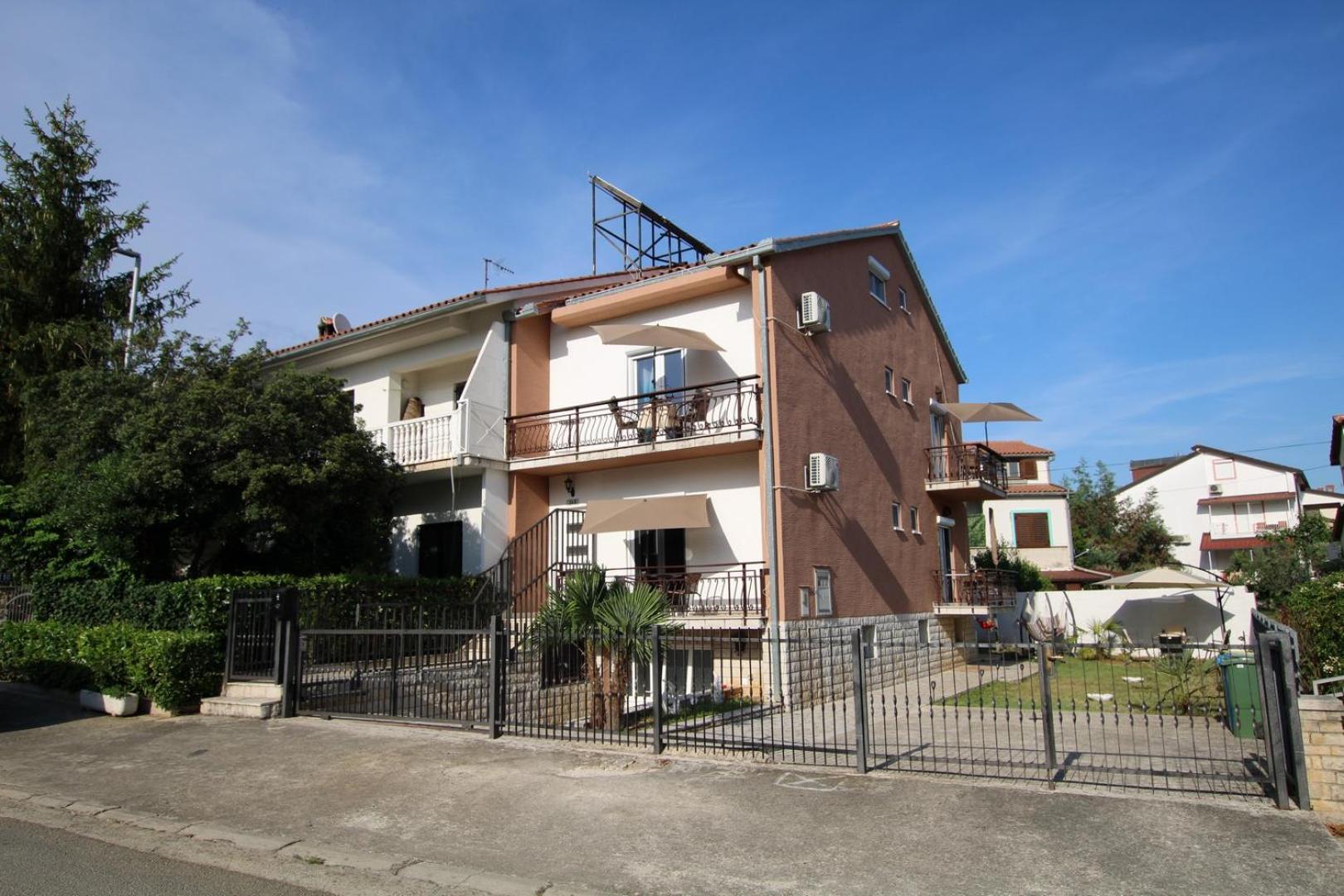 Blue Adria Suites Porec Exterior photo